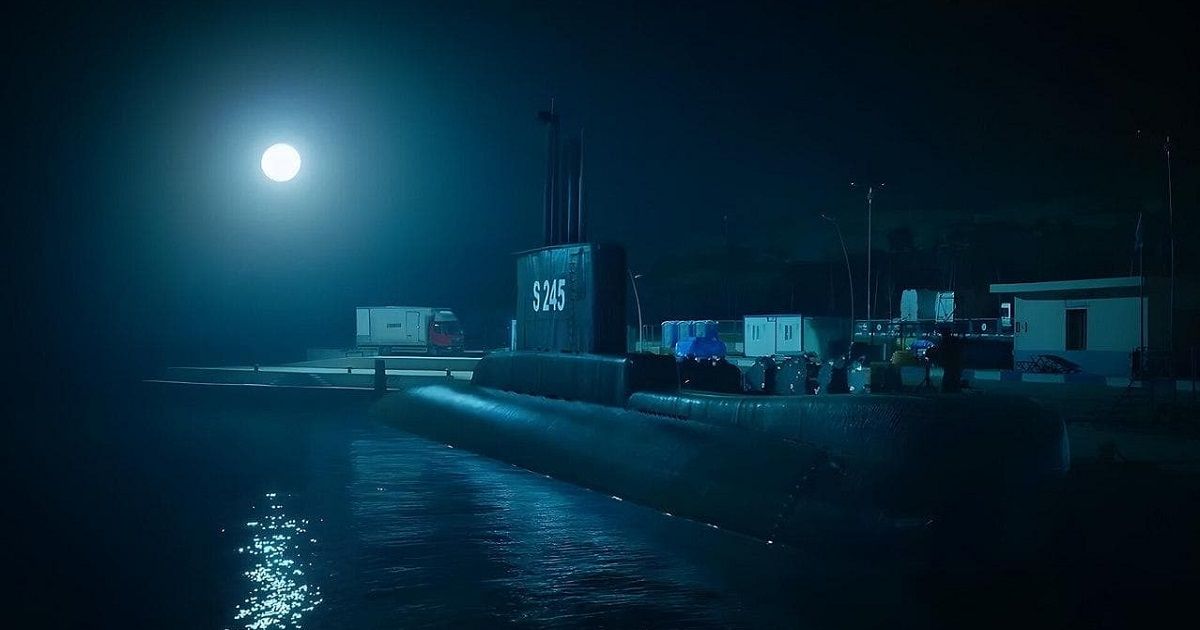 Yakamoz S-245 Submarine Dock