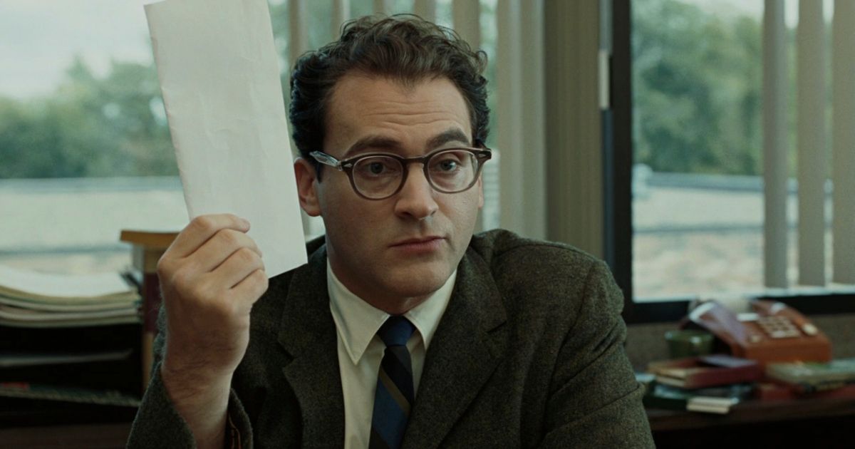 Michael Stuhlbarg in a A Serious Man 