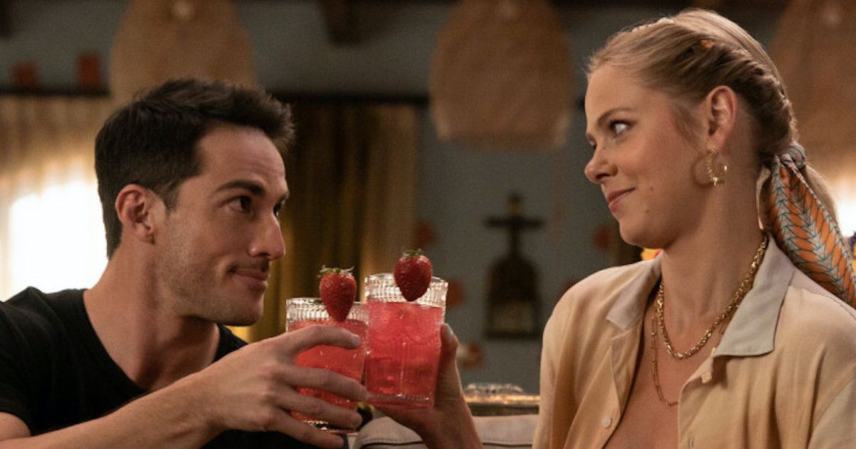 Roswell, New Mexico Main Couples' Endings, Ranked