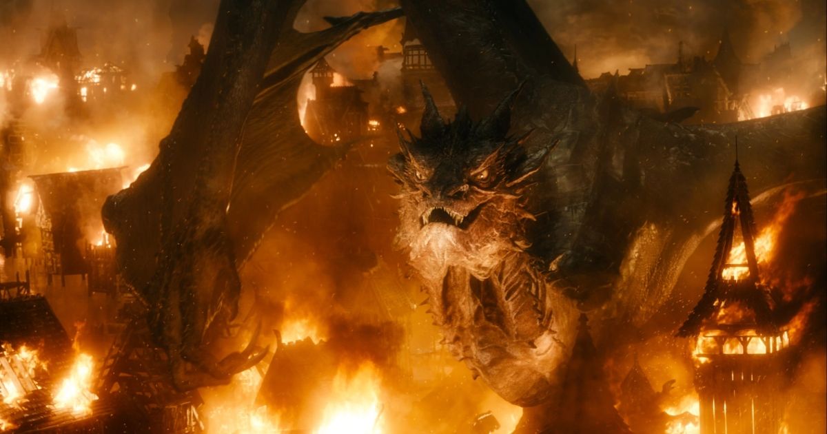 Smaug attacks Laketown in The Hobbit: The Battle of Five Armies