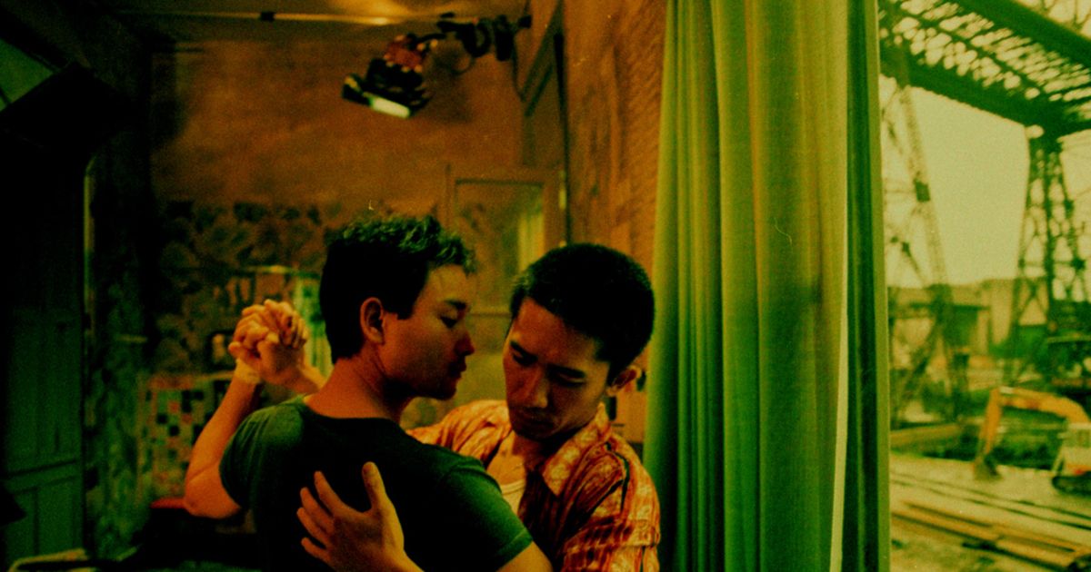 Leslie Cheung as Ho Po-Wing and Tony Leung Chiu-Wai as Lai Yiu-Fai dance together in Happy Together