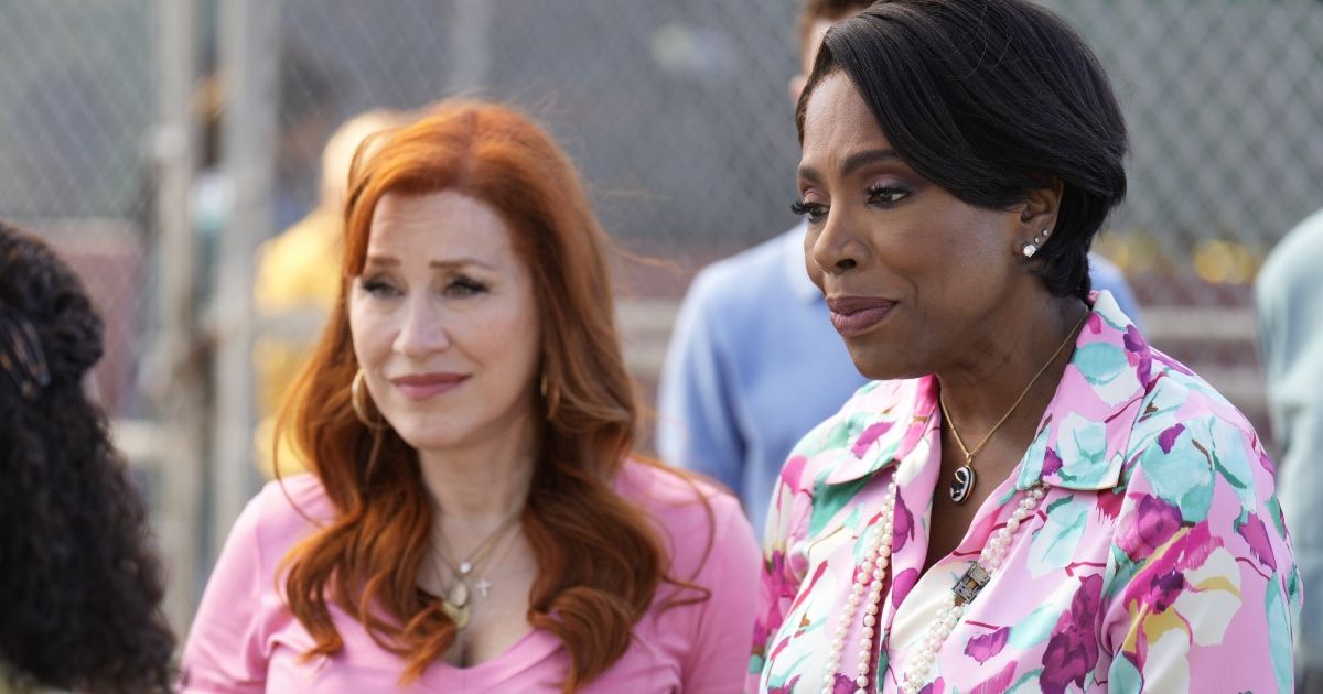 Abbott Elementary: Sheryl Lee Ralph's Best Ms. Howard Moments (So Far ...