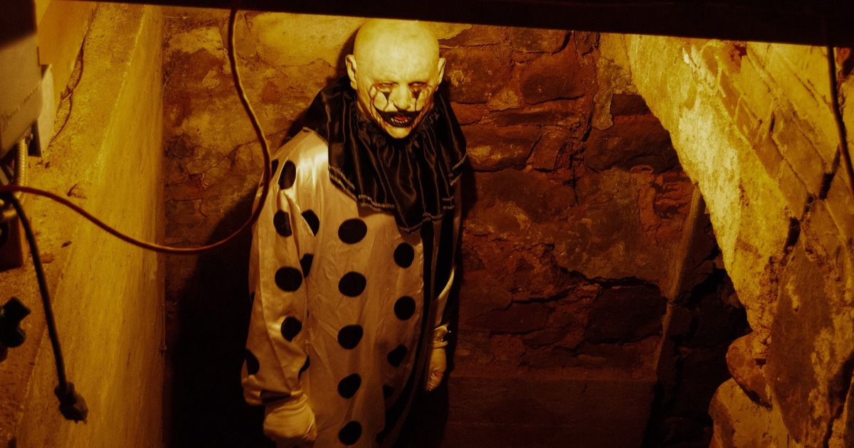 hell house llc film still clown