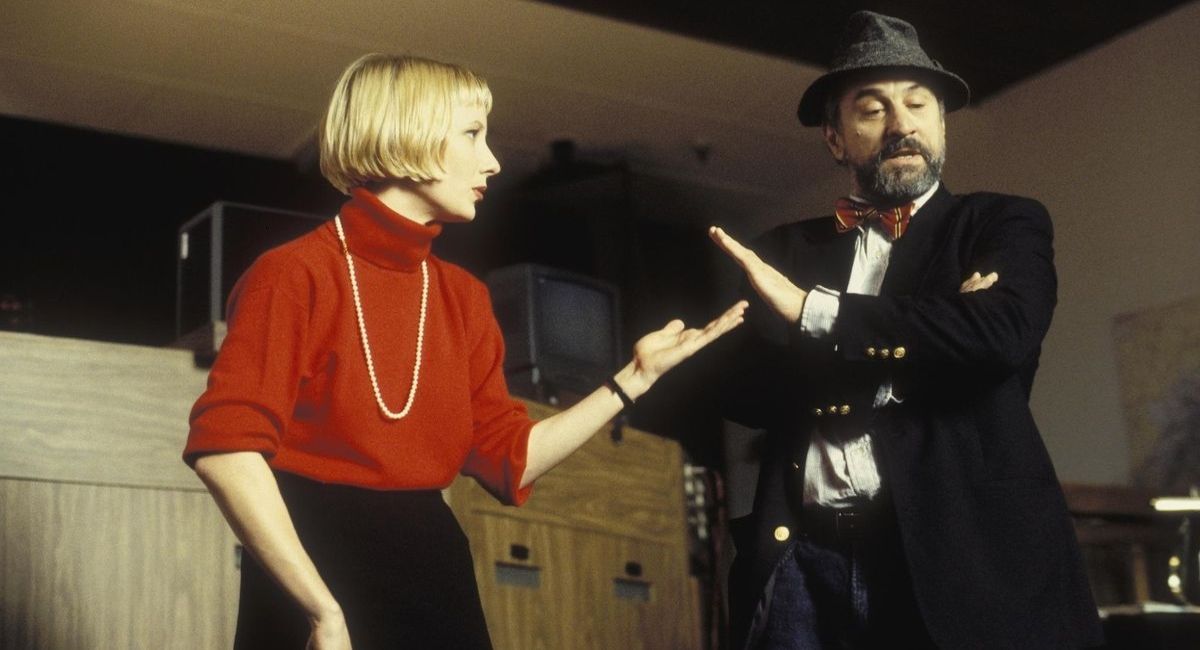 Wag the Dog with Anne Heche and Robert De Niro