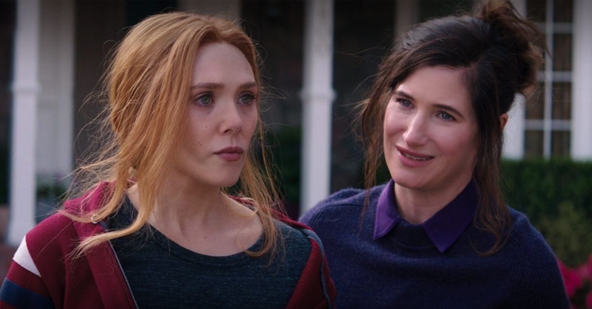 Kathryn Hahn on Elizabeth Olsen: 'It Really Feels Hopeful to Me That This Is a Woman [the Fans] Look Up To'