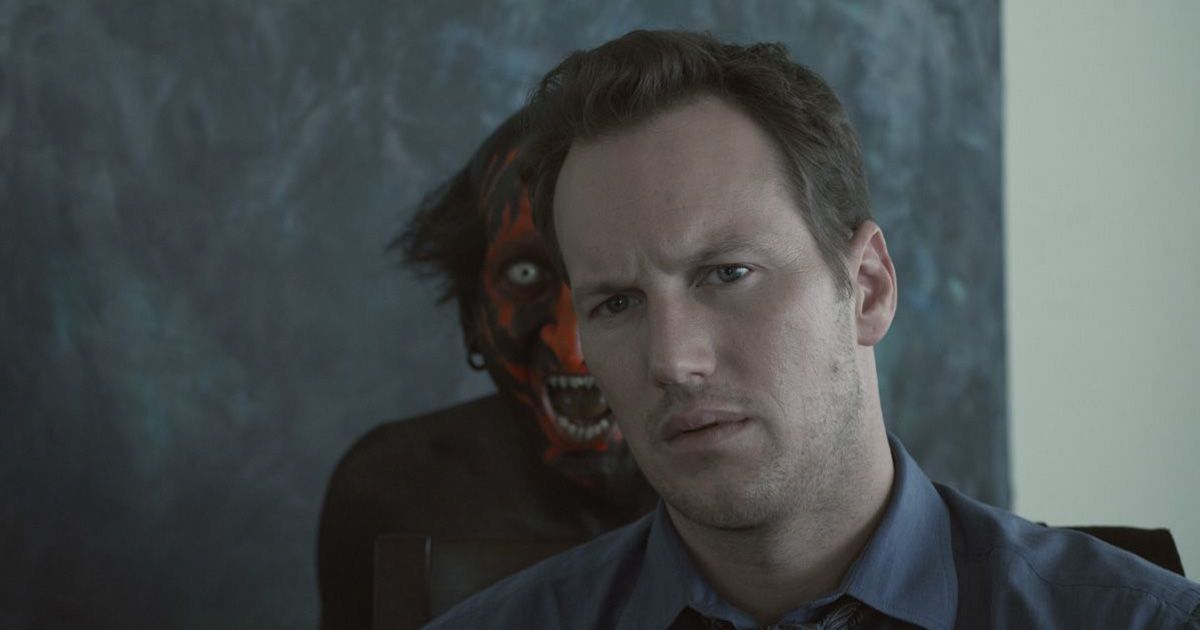 Patrick Wilson with a demon behind him in Insidious