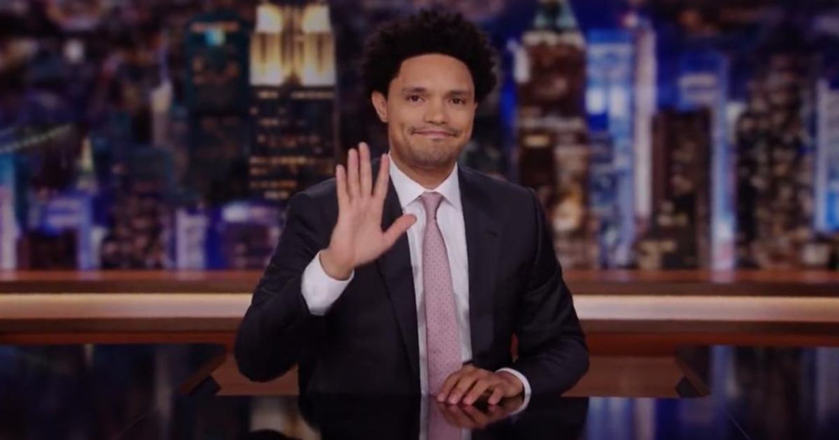 Trevor Noah Waving