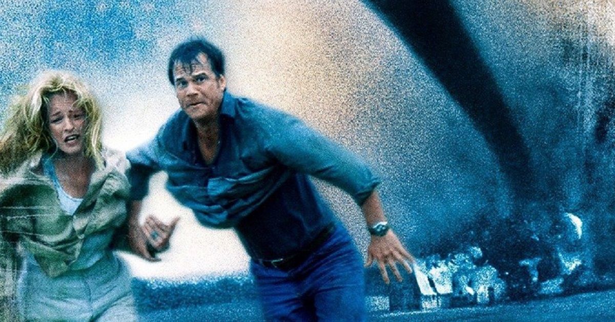 Helen Hunt and Bill Paxton in Twister