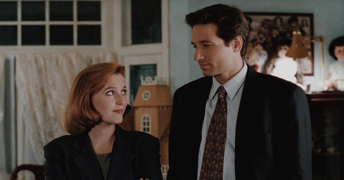 Gillian Anderson and David Duchovny in The X-Files