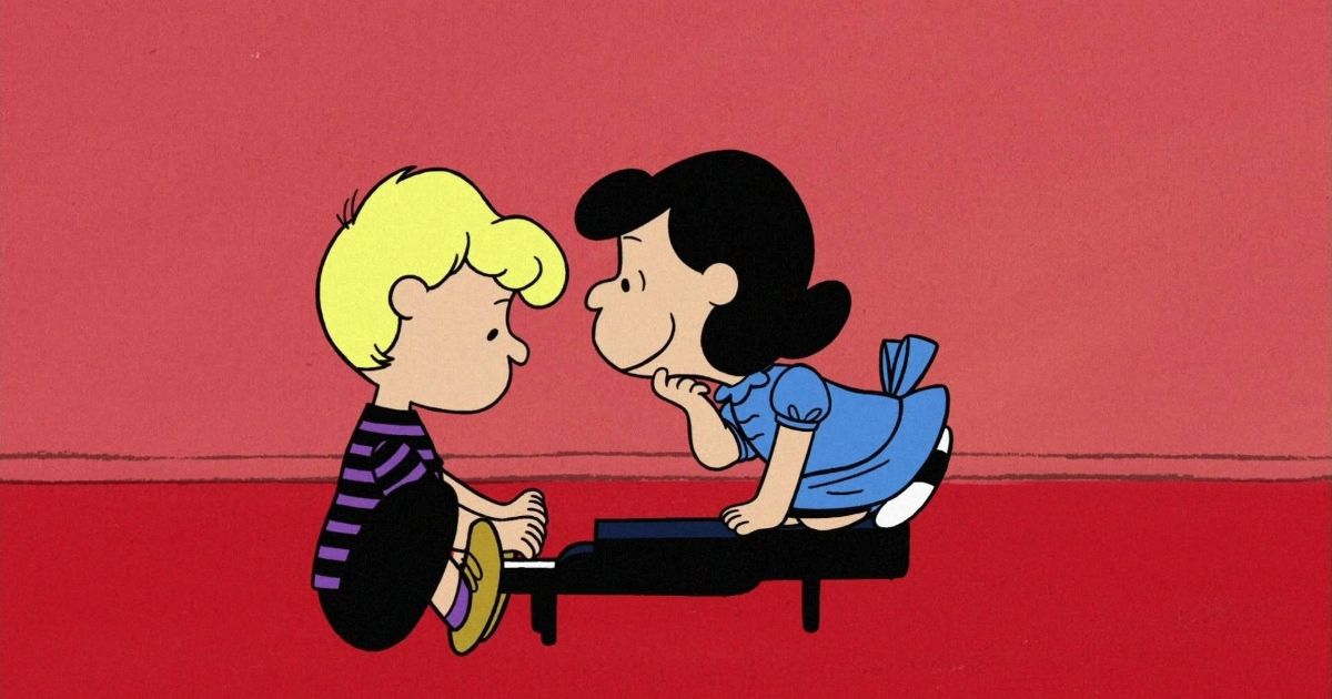 Lucy and Schroeder in Valentine's Charlie Brown Special