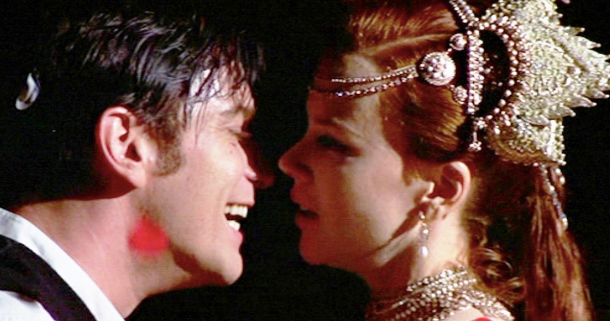 Ewan McGregor and Nicole Kidman in Moulin Rouge!