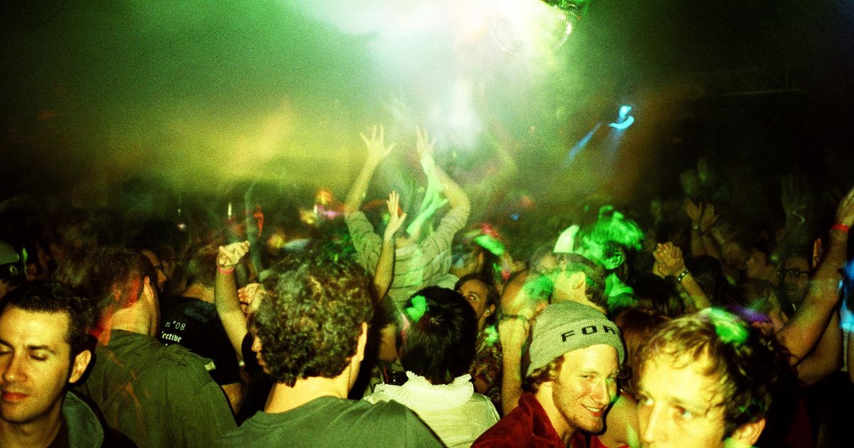 Exclusive: Meet Me in the Bathroom Directors Will Lovelace and Dylan ...