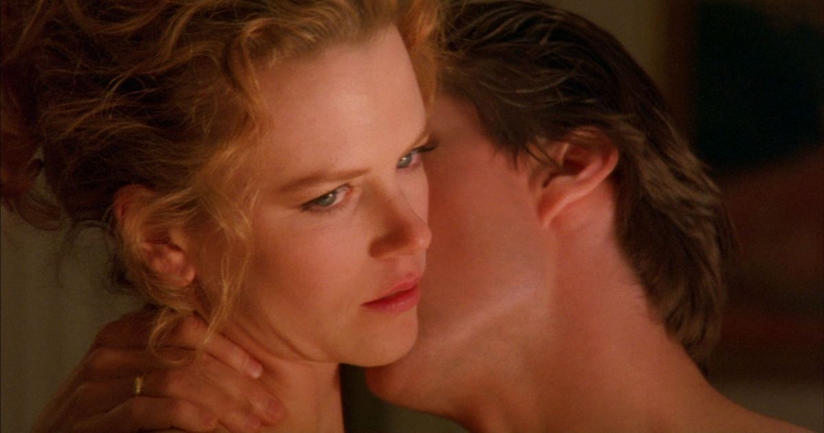 Nicole Kidman and Tom Cruise with closed eyes