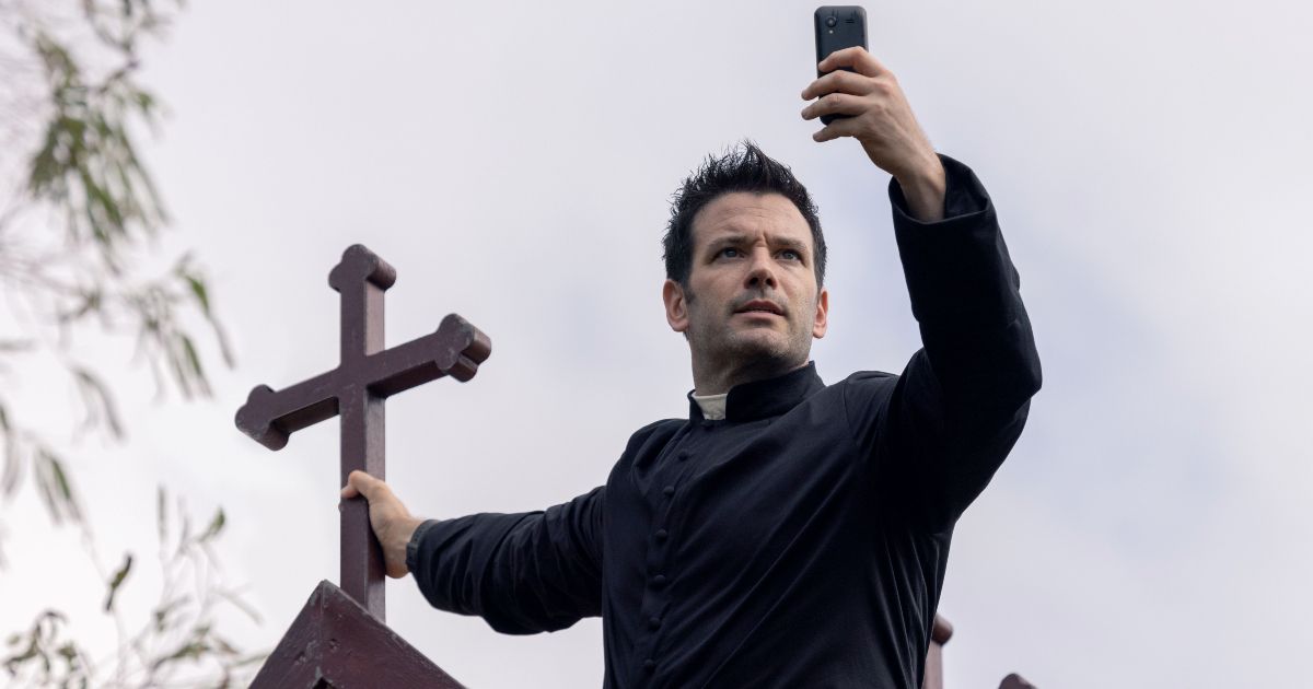 Colin Donnell in the 2022 Peacock TV show Irreverent