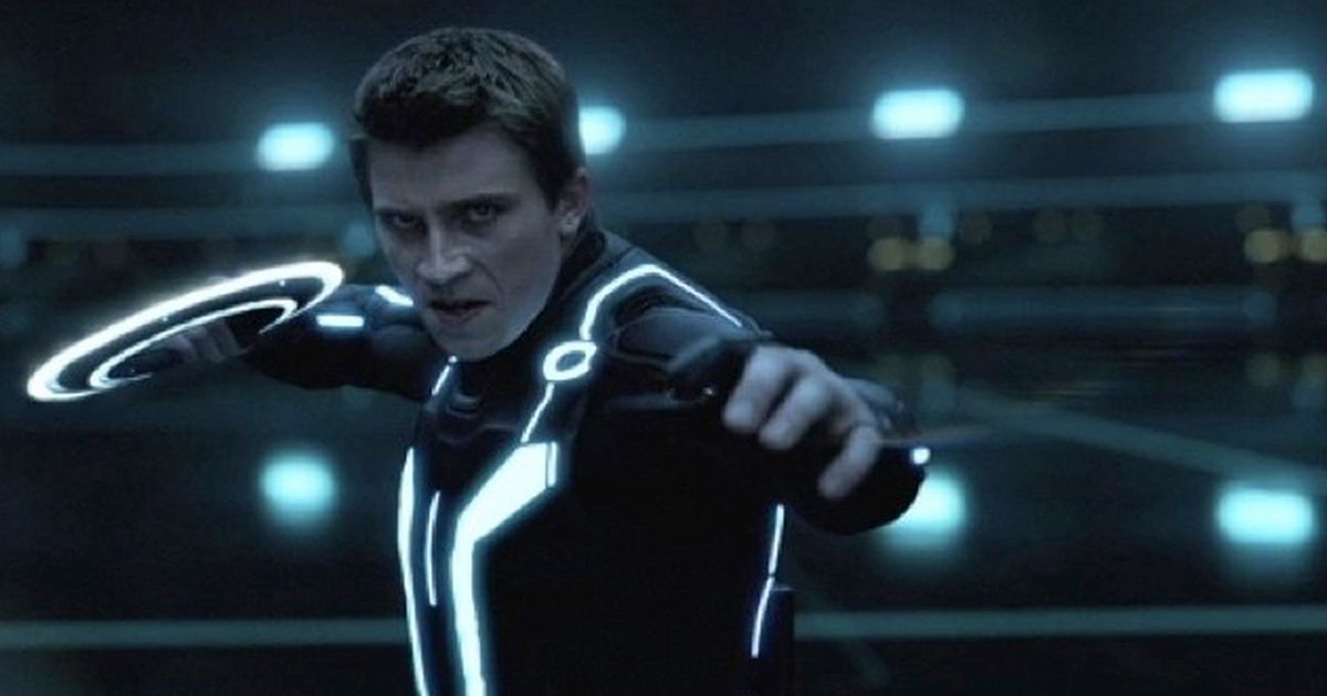 How Tron: Legacy Did the Legacy Sequel Right
