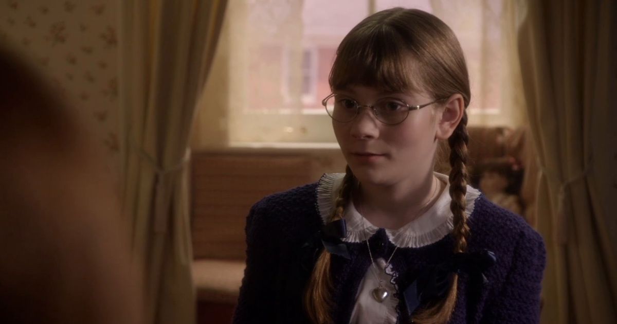 Maya Ritter in An American Girl on the Home Front.