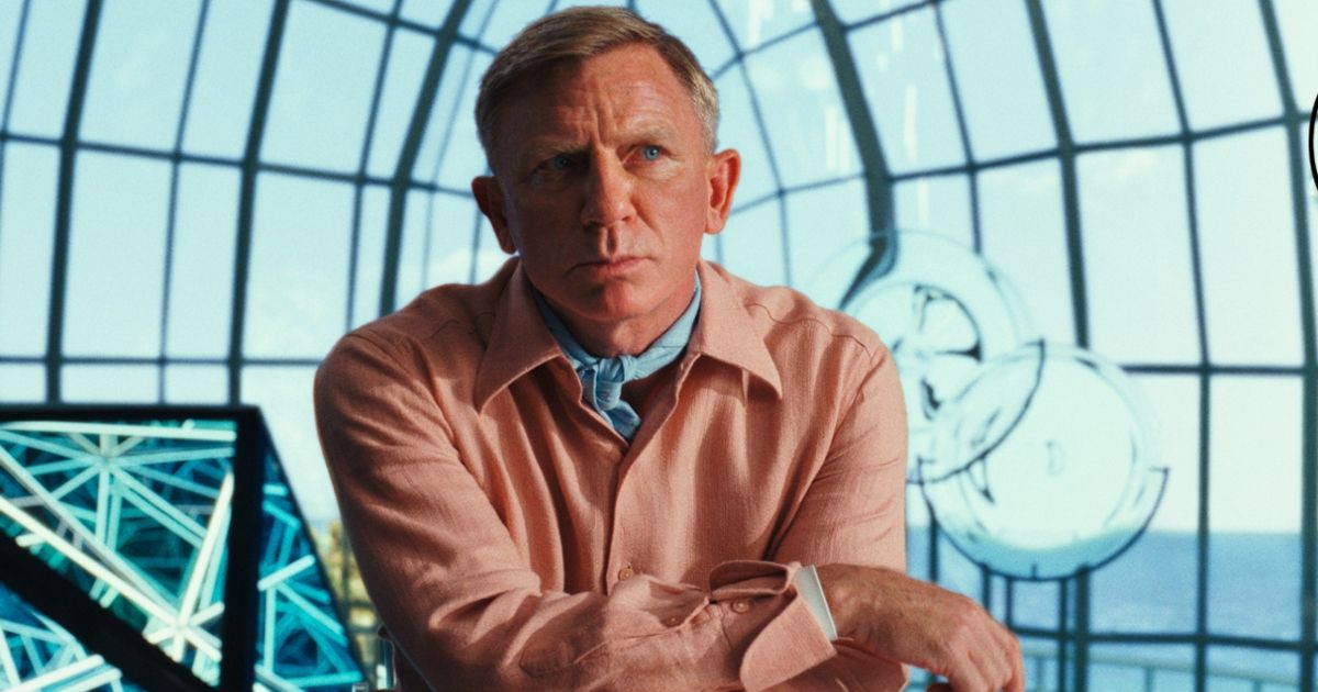 Daniel Craig talks James Bond and Knives Out