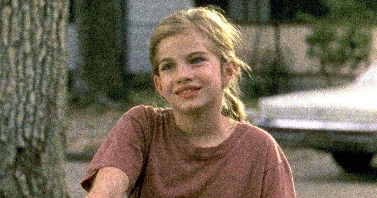 Anna Chlumsky in My Girl