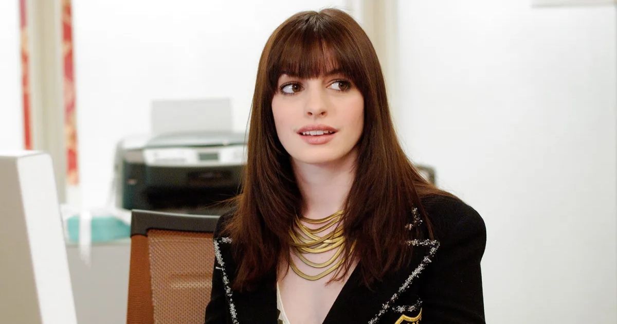 The- Devil-Wears-Prada-2006-Anne-Hathaway