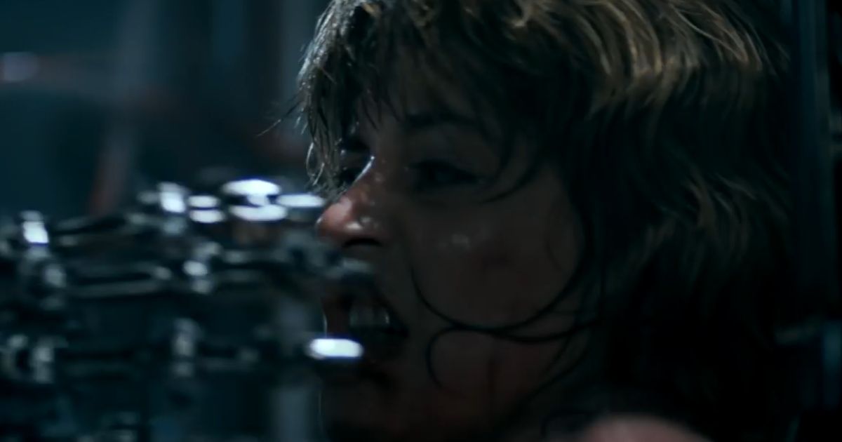 Sarah Connor kills The Terminator