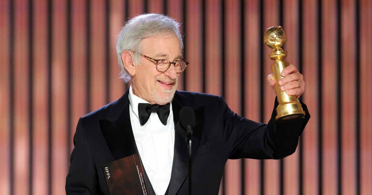 Steven Spielberg Accepts Best Picture Golden Globe for The Fabelmans