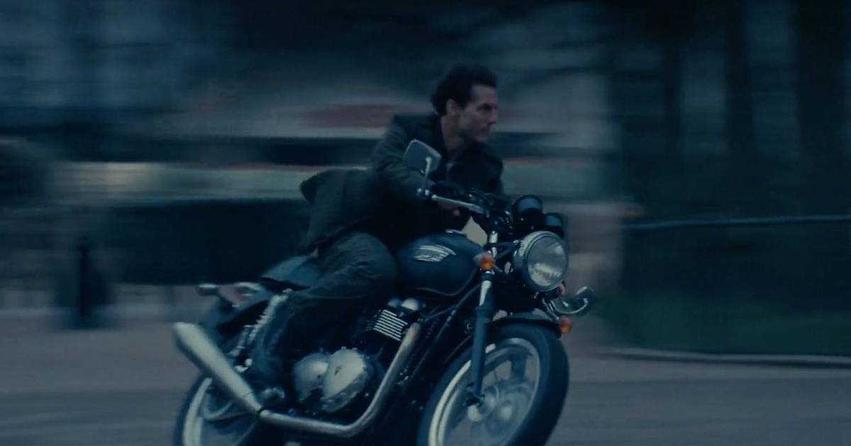 edge-of-tomorrow-triumph-thruxton