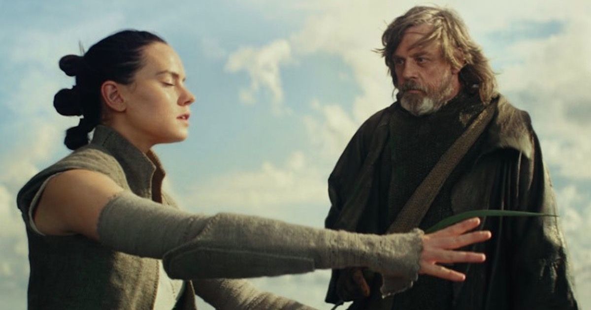Daisy Ridley and Mark Hamill in Star Wars Episode VIII: The Last Jedi (2017)