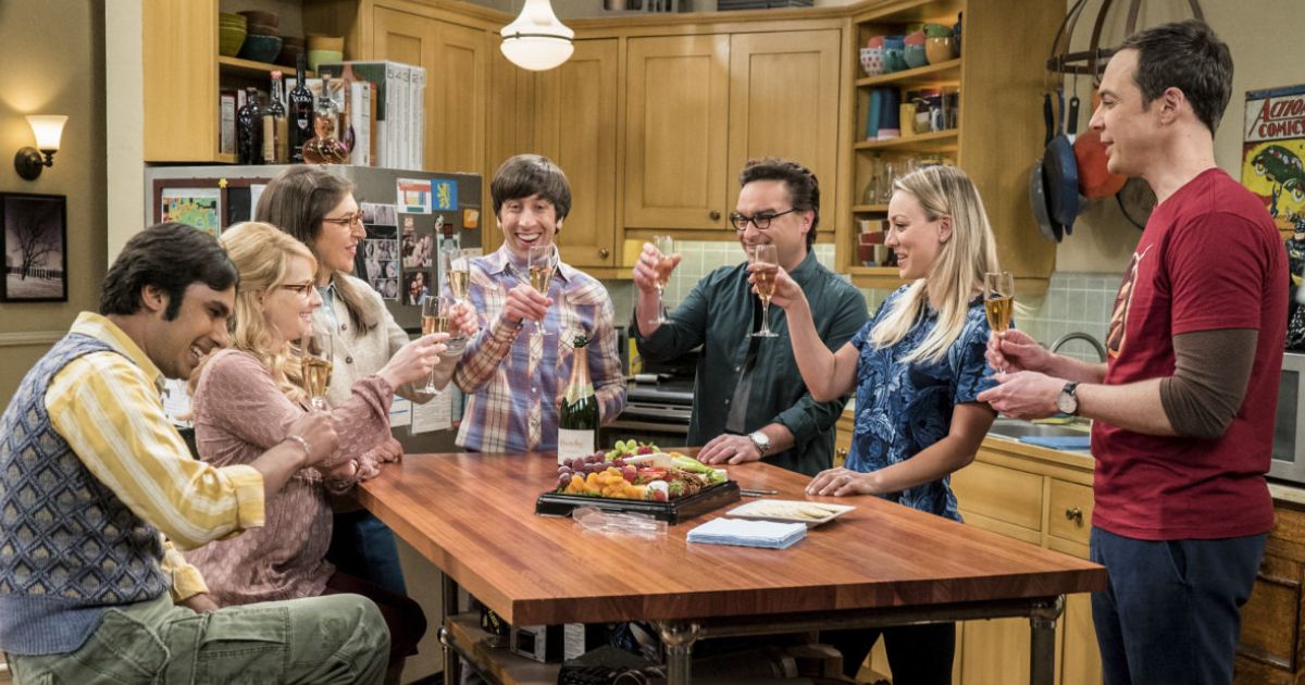 All seven main characters do group cheers in The Big Bang Theory