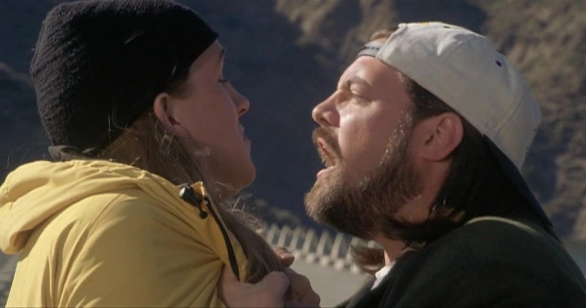 Silent Bob yells at Jay about the sign on the back of the car