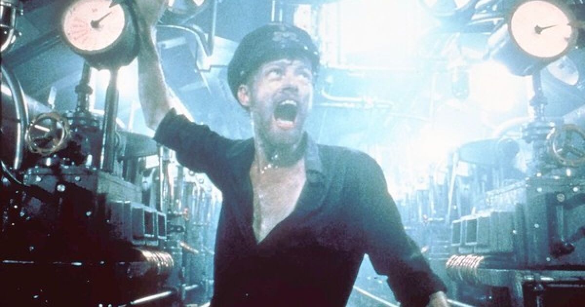 A sailor yells in Das Boot