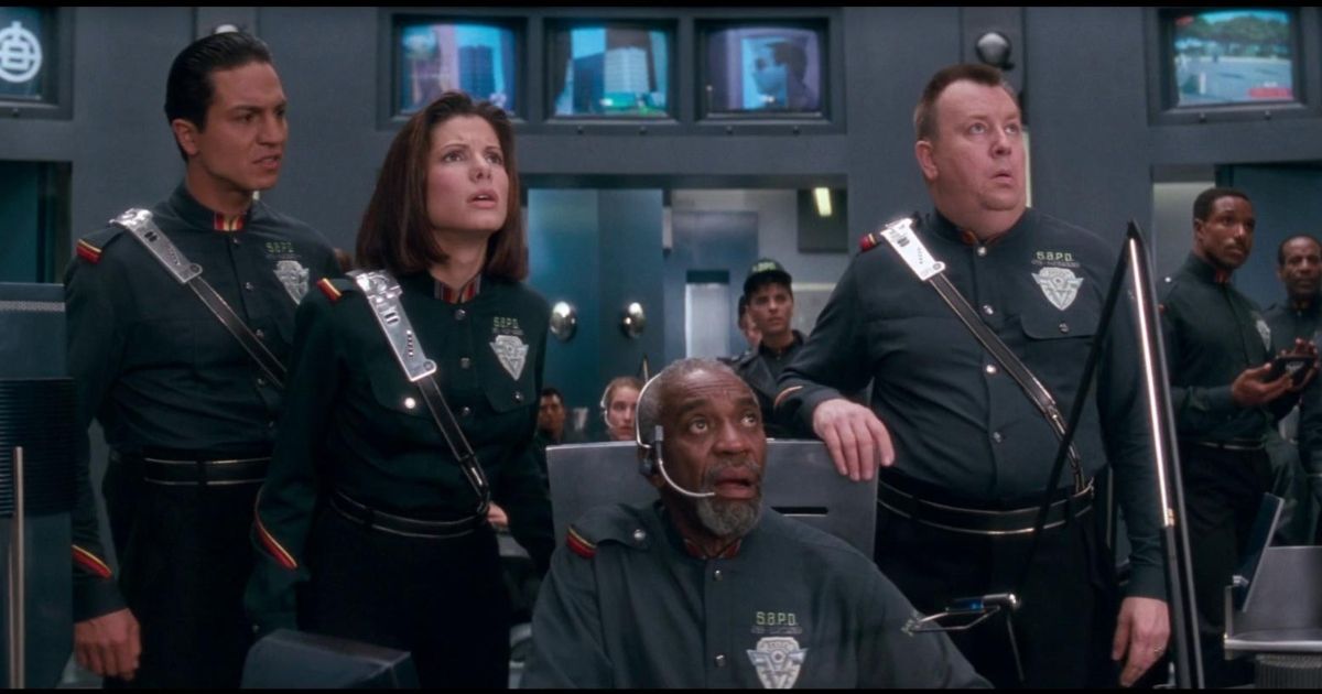 Sandra Bullock with the cast of Demolition Man