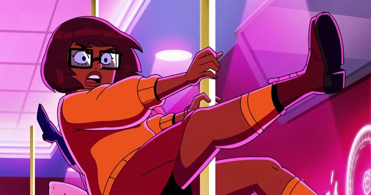 Cena de Pole Dance - Velma 