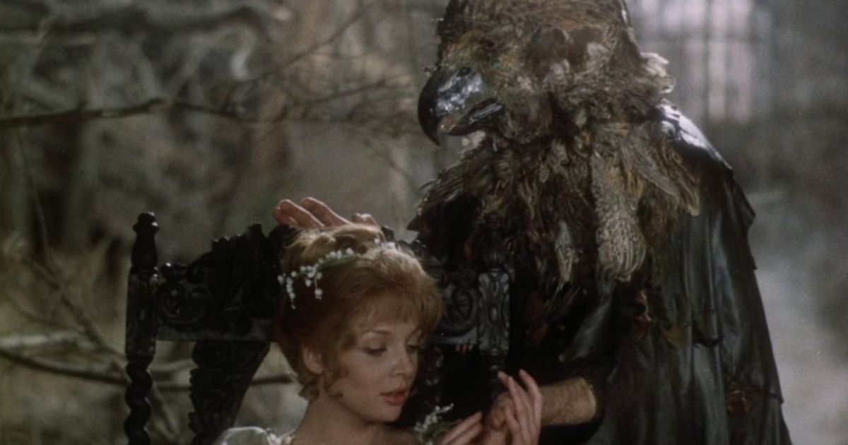 A screenshot of Julie and the Beast from Juraj Herz's Panna a Netvor (1978)