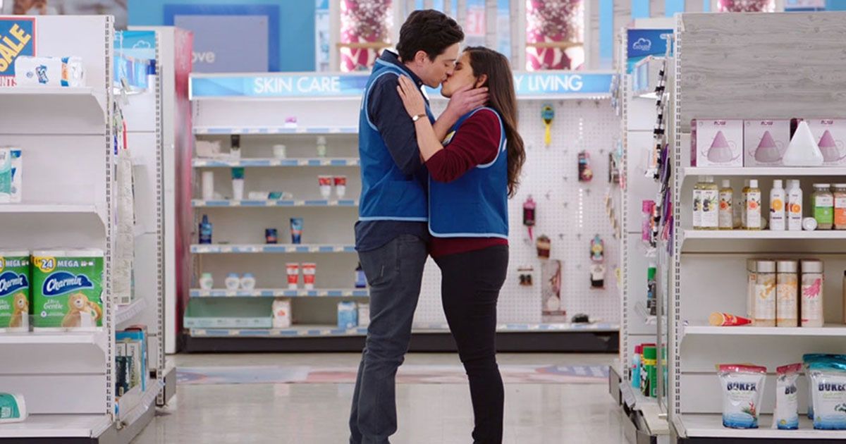 Amy and Jonah in Superstore