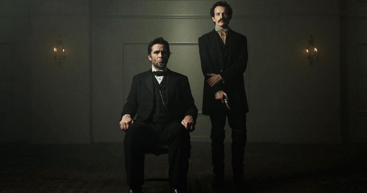 A simple shot of Lincoln and Booth for the poster of Killing Lincoln