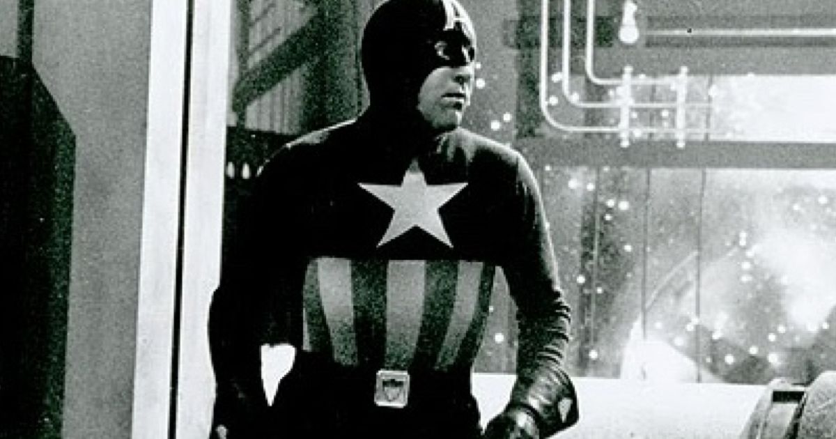 Captain-America-1944-2