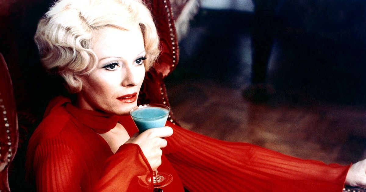 Delphine Seyrig in Daughters of Darkness