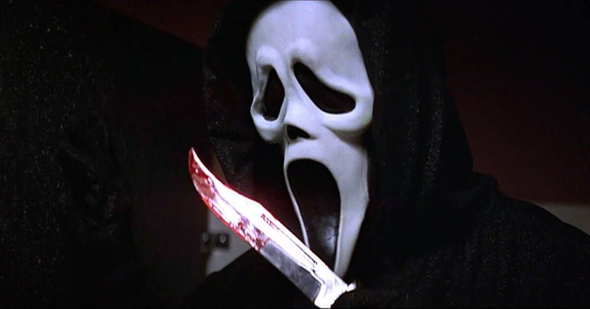 Ghostface holding a knife in Scream 2