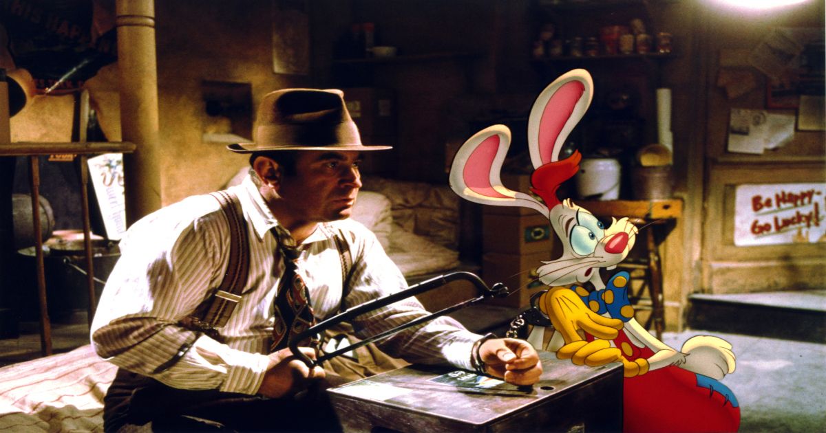 Eddie tries to saw handcuffs off himself connected to Roger Rabbit in Who Framed Roger Rabbit.