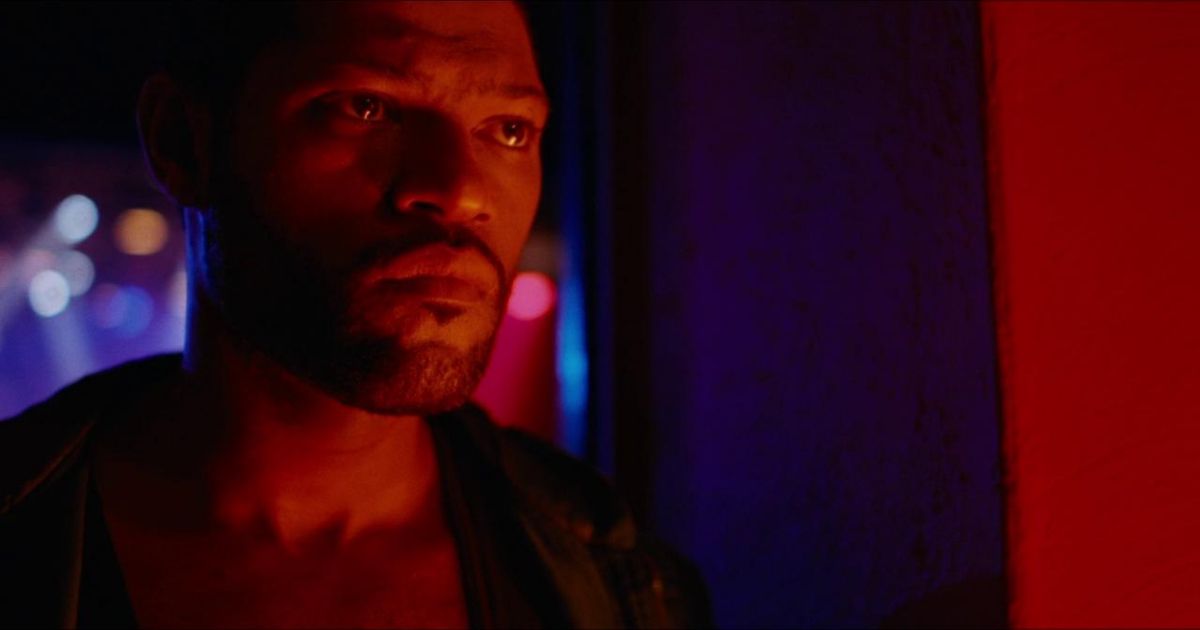 Why Deep Cover Is a Good True Story Movie and Hidden Gem of the '90s