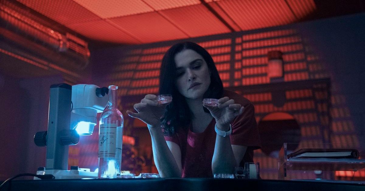 Rachel Weisz in the Prime Video show Dead Ringers