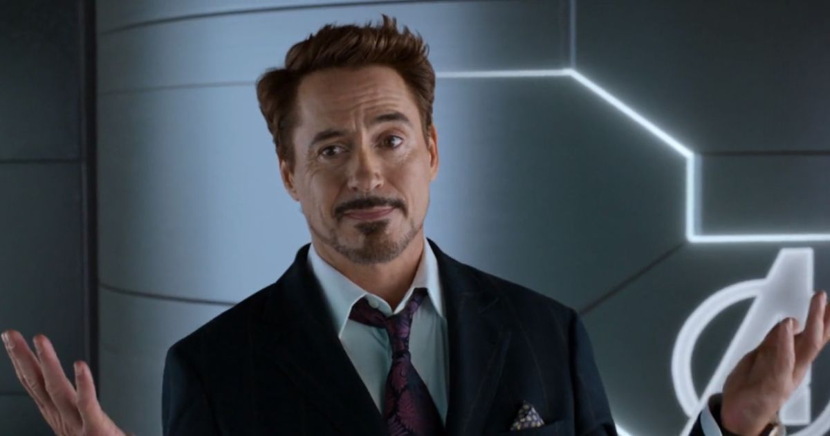 Tony Stark, de Robert Downey Jr., em Homem-Aranha: De Volta ao Lar