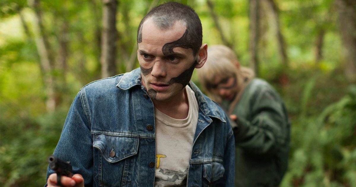 Anton Yelchin and Imogen Poots in Green Room