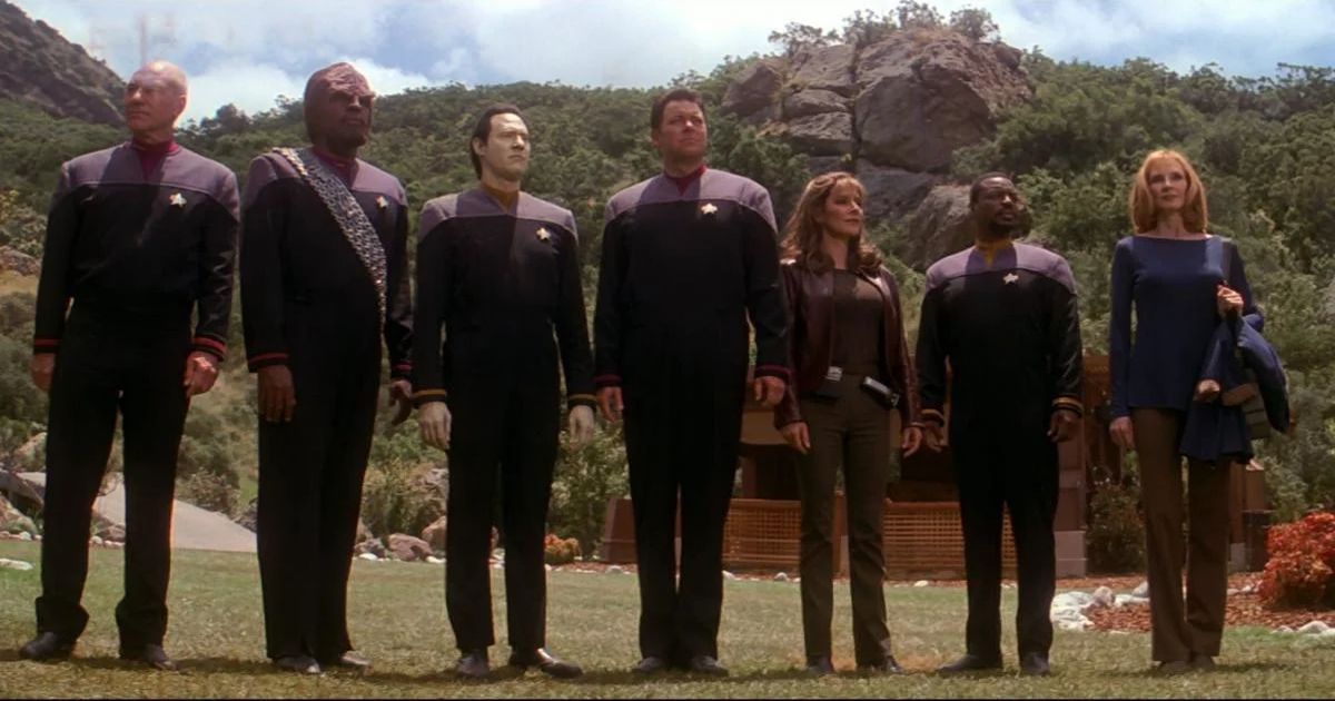 Jonathan Frakes as William Riker in Star Trek: Insurrection
