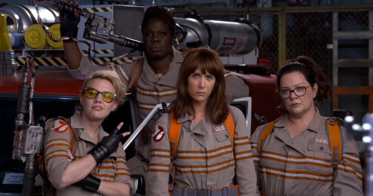 Melissa McCarthy and the rest of the cast from Ghostbusters