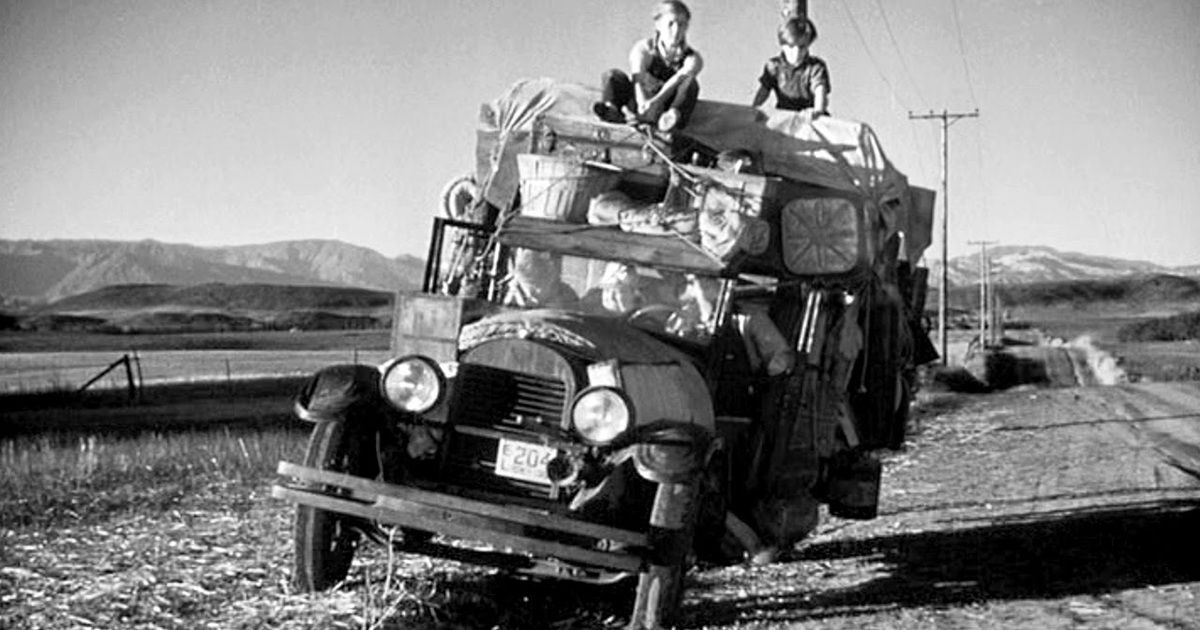 The Grapes of Wrath cast in a car. 