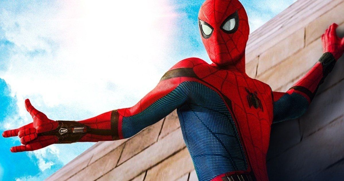 Spider-Man's iconic Stark suit look from Spider-Man_ Homecoming (2017)
