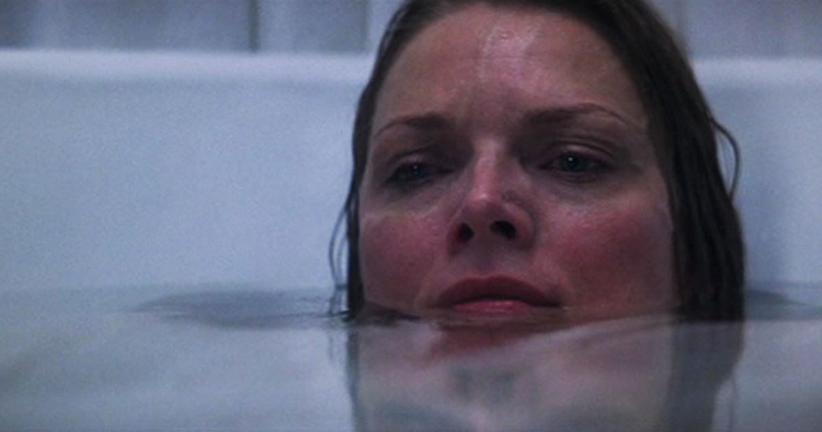 What Lies Beneath - Michelle Pfeiffer