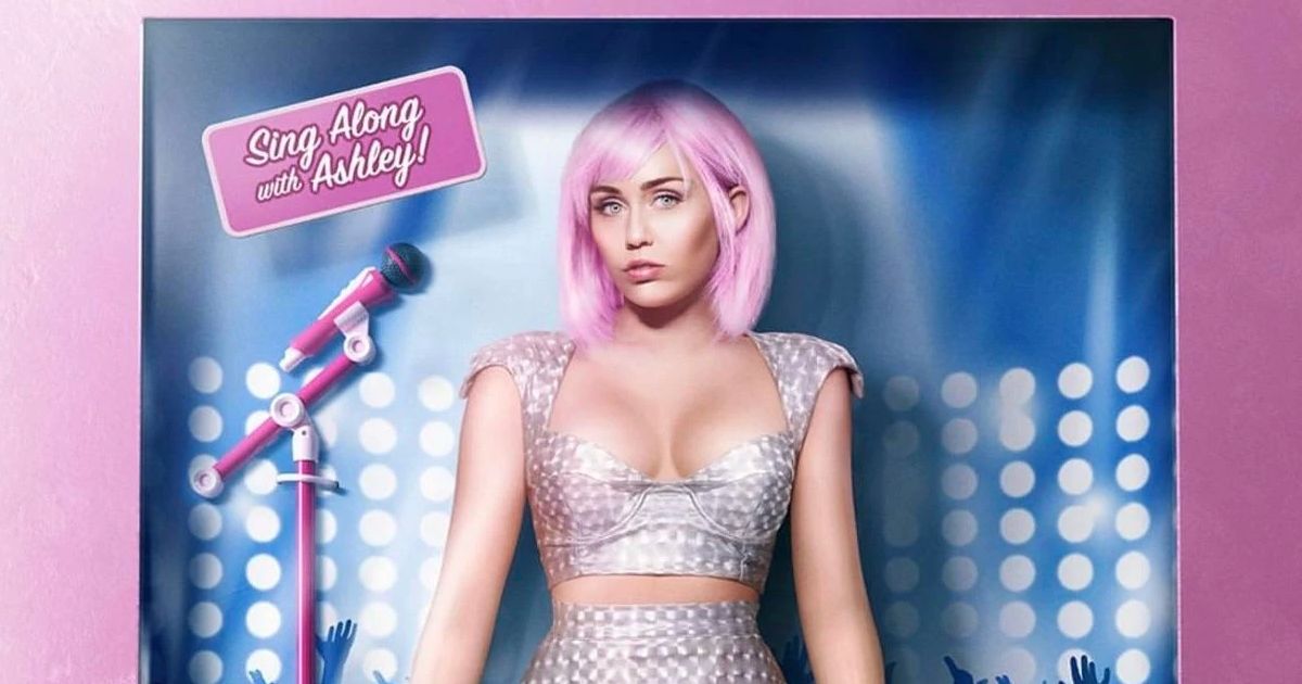 Miley Cyrus como Ashley em Black Mirror