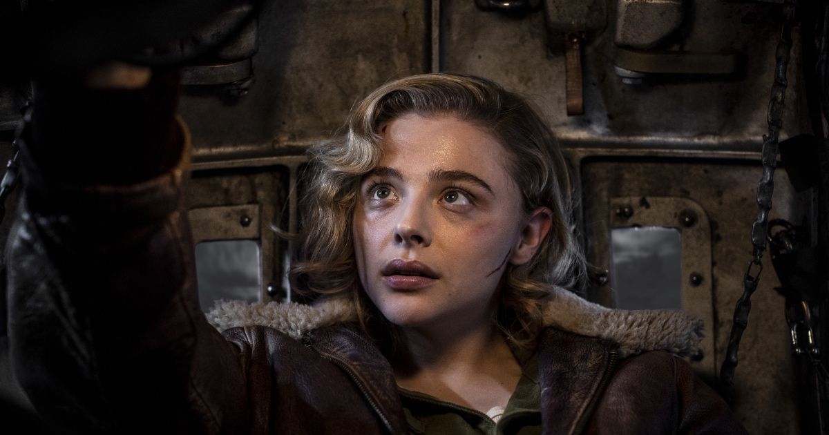 Chloë Grace Moretz as Maude Garrett in Shadow in the Cloud.